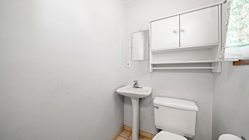 3304 Chadwick, ROCKFORD, Illinois 61108, 3 Bedrooms Bedrooms, ,1 BathroomBathrooms,House,For Sale,Chadwick,202506062