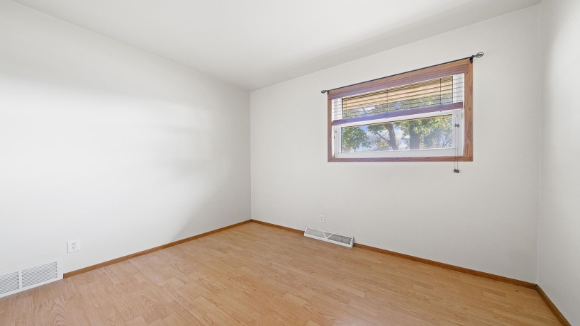 3304 Chadwick, ROCKFORD, Illinois 61108, 3 Bedrooms Bedrooms, ,1 BathroomBathrooms,House,For Sale,Chadwick,202506062