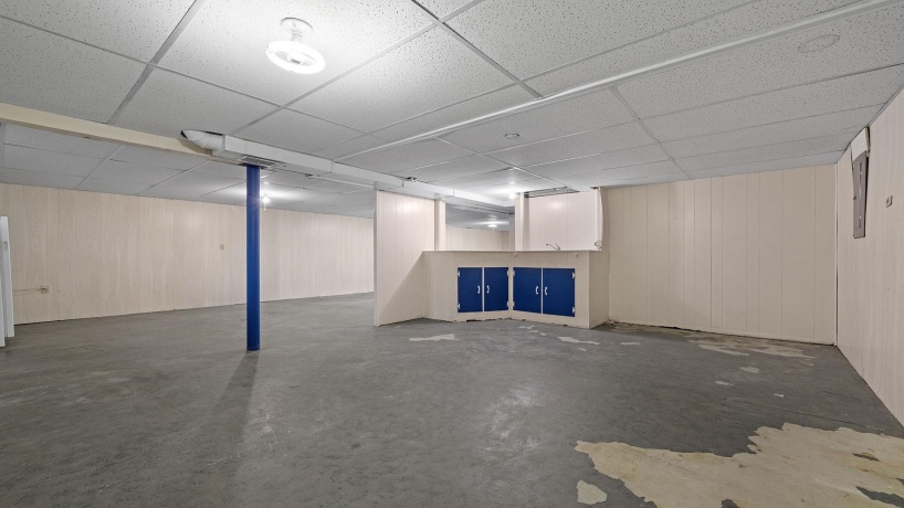 3304 Chadwick, ROCKFORD, Illinois 61108, 3 Bedrooms Bedrooms, ,1 BathroomBathrooms,House,For Sale,Chadwick,202506062