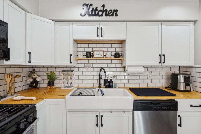 3414 Carrara, ROCKFORD, Illinois 61114, 3 Bedrooms Bedrooms, ,2 BathroomsBathrooms,House,For Sale,Carrara,202507003