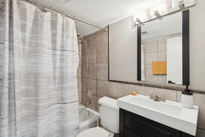 3414 Carrara, ROCKFORD, Illinois 61114, 3 Bedrooms Bedrooms, ,2 BathroomsBathrooms,House,For Sale,Carrara,202507003