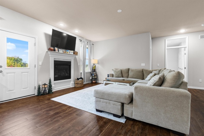 10170 CREEK RIDGE, BELVIDERE, Illinois 61008, 4 Bedrooms Bedrooms, ,3 BathroomsBathrooms,House,For Sale,CREEK RIDGE,202507004