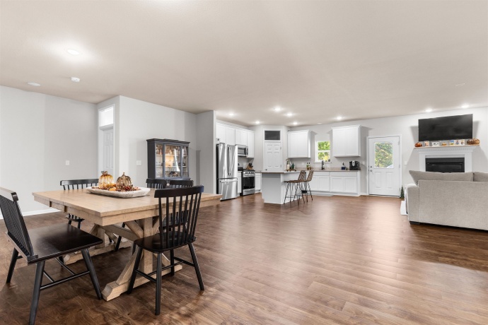 10170 CREEK RIDGE, BELVIDERE, Illinois 61008, 4 Bedrooms Bedrooms, ,3 BathroomsBathrooms,House,For Sale,CREEK RIDGE,202507004