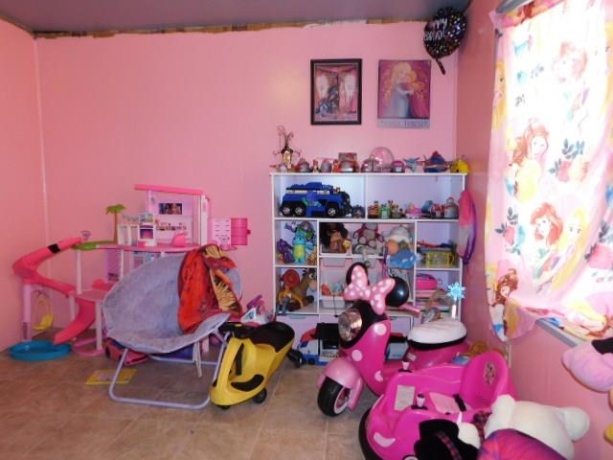 5101 Pebble, LOVES PARK, Illinois 61111, 3 Bedrooms Bedrooms, ,1 BathroomBathrooms,House,For Sale,Pebble,202507005