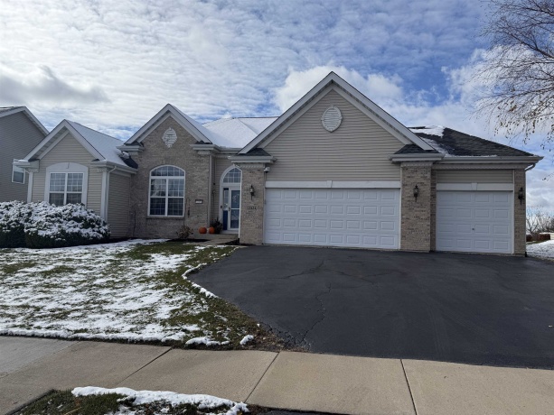 12434 Kings Point, LOVES PARK, Illinois 61111, 3 Bedrooms Bedrooms, ,2 BathroomsBathrooms,House,For Sale,Kings Point,202507008