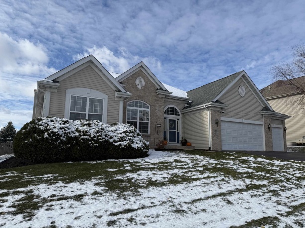 12434 Kings Point, LOVES PARK, Illinois 61111, 3 Bedrooms Bedrooms, ,2 BathroomsBathrooms,House,For Sale,Kings Point,202507008