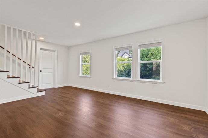 7330 Olde Creek, ROCKFORD, Illinois 61114, 3 Bedrooms Bedrooms, ,2 BathroomsBathrooms,House,For Sale,Olde Creek,202507012