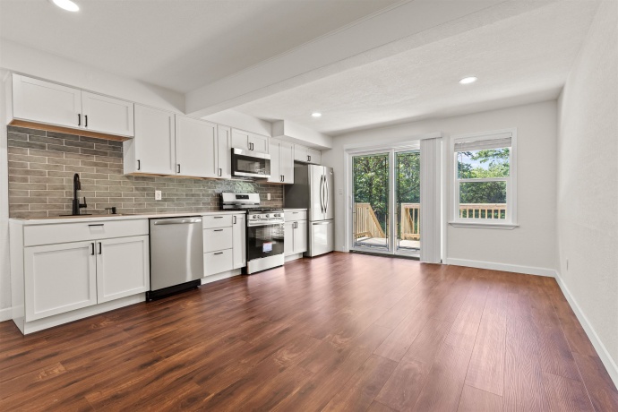 7330 Olde Creek, ROCKFORD, Illinois 61114, 3 Bedrooms Bedrooms, ,2 BathroomsBathrooms,House,For Sale,Olde Creek,202507012