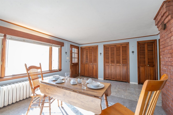 933 Stephenson, FREEPORT, Illinois 61032, 3 Bedrooms Bedrooms, ,2 BathroomsBathrooms,House,For Sale,Stephenson,202507013