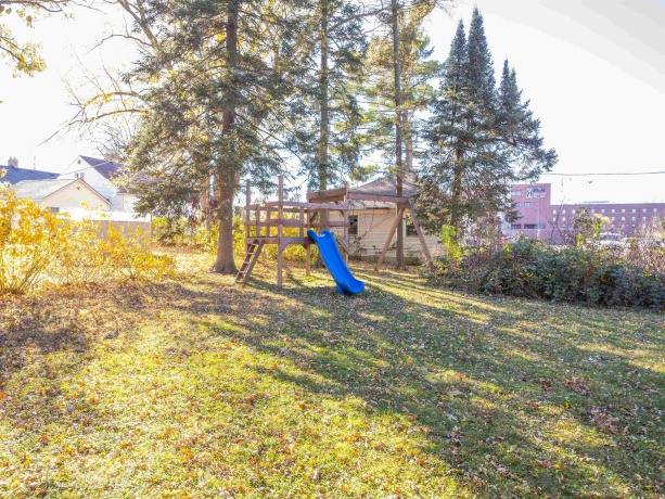 933 Stephenson, FREEPORT, Illinois 61032, 3 Bedrooms Bedrooms, ,2 BathroomsBathrooms,House,For Sale,Stephenson,202507013