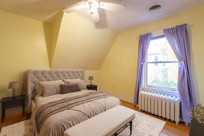 933 Stephenson, FREEPORT, Illinois 61032, 3 Bedrooms Bedrooms, ,2 BathroomsBathrooms,House,For Sale,Stephenson,202507013