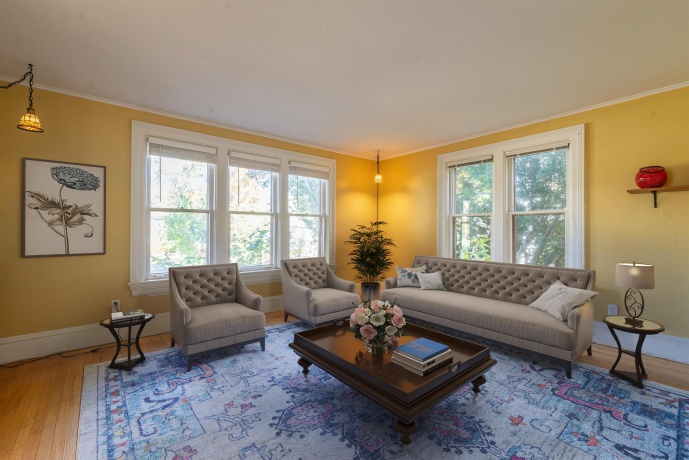 933 Stephenson, FREEPORT, Illinois 61032, 3 Bedrooms Bedrooms, ,2 BathroomsBathrooms,House,For Sale,Stephenson,202507013