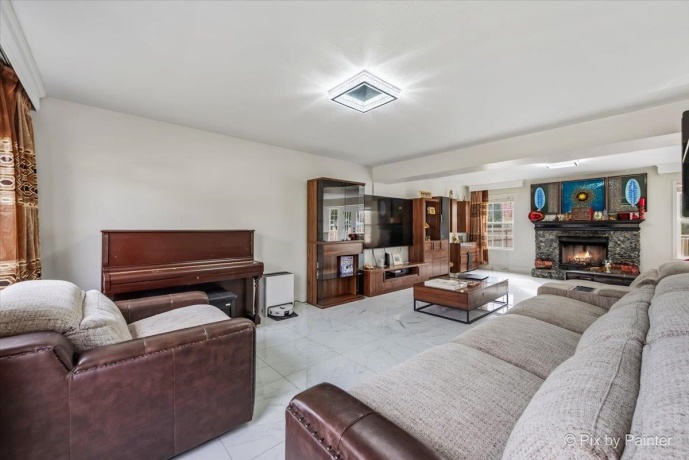 558 Moloney, ROCKTON, Illinois 61072, 5 Bedrooms Bedrooms, ,3 BathroomsBathrooms,House,For Sale,Moloney,202507015