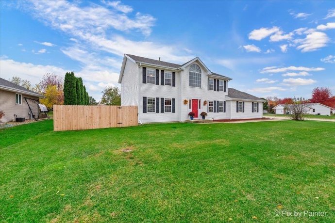 558 Moloney, ROCKTON, Illinois 61072, 5 Bedrooms Bedrooms, ,3 BathroomsBathrooms,House,For Sale,Moloney,202507015