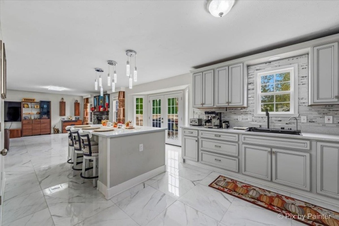 558 Moloney, ROCKTON, Illinois 61072, 5 Bedrooms Bedrooms, ,3 BathroomsBathrooms,House,For Sale,Moloney,202507015