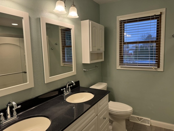 3239 Whip-Poor-Will, BELVIDERE, Illinois 61008, 4 Bedrooms Bedrooms, ,2 BathroomsBathrooms,House,For Sale,Whip-Poor-Will,202507017