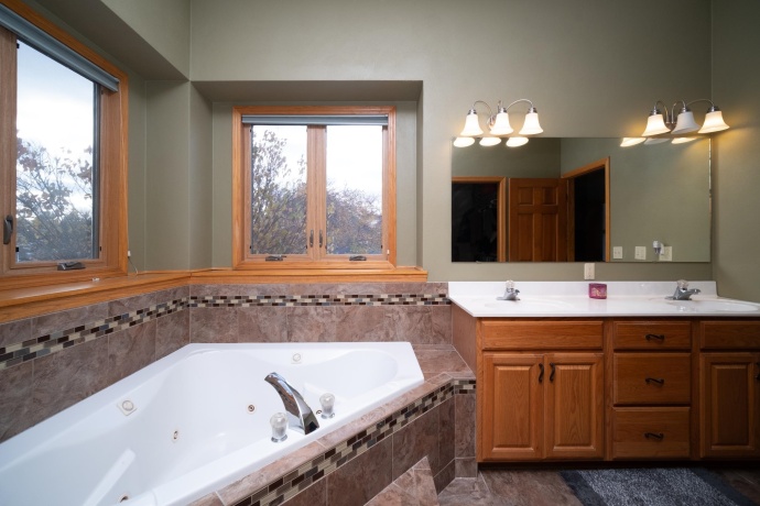 7825 Joy, ROSCOE, Illinois 61073, 6 Bedrooms Bedrooms, ,2 BathroomsBathrooms,House,For Sale,Joy,202507018