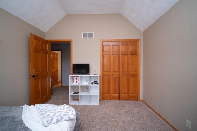 7825 Joy, ROSCOE, Illinois 61073, 6 Bedrooms Bedrooms, ,2 BathroomsBathrooms,House,For Sale,Joy,202507018