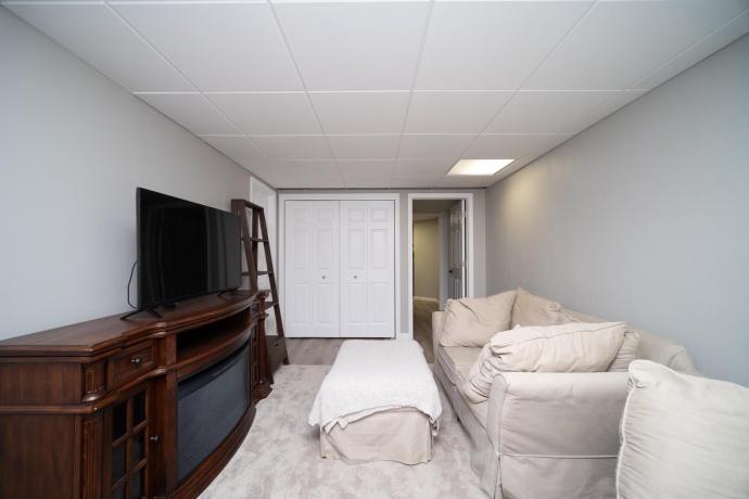 7825 Joy, ROSCOE, Illinois 61073, 6 Bedrooms Bedrooms, ,2 BathroomsBathrooms,House,For Sale,Joy,202507018