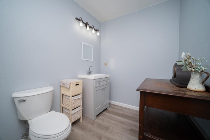 7825 Joy, ROSCOE, Illinois 61073, 6 Bedrooms Bedrooms, ,2 BathroomsBathrooms,House,For Sale,Joy,202507018