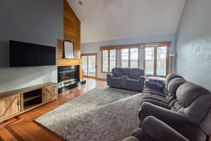 7825 Joy, ROSCOE, Illinois 61073, 6 Bedrooms Bedrooms, ,2 BathroomsBathrooms,House,For Sale,Joy,202507018