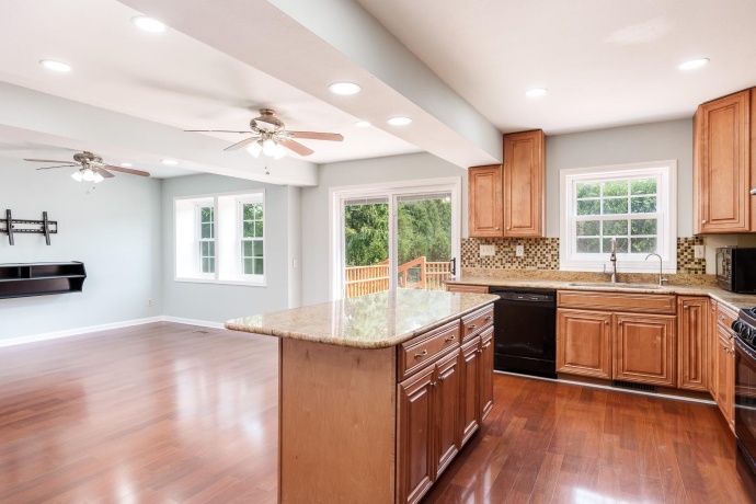 5087 Wilderness, ROCKFORD, Illinois 61114, 3 Bedrooms Bedrooms, ,2 BathroomsBathrooms,House,For Sale,Wilderness,202506436