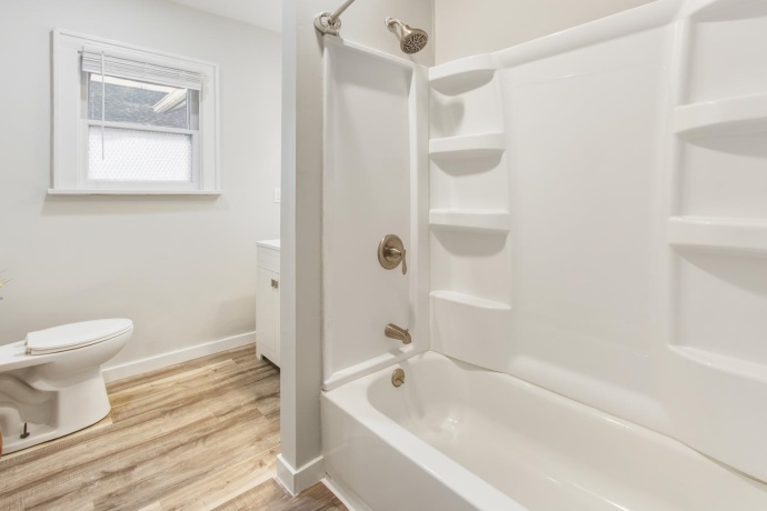 1017 Galena, DIXON, Illinois 61021, 2 Bedrooms Bedrooms, ,1 BathroomBathrooms,House,For Sale,Galena,202507026