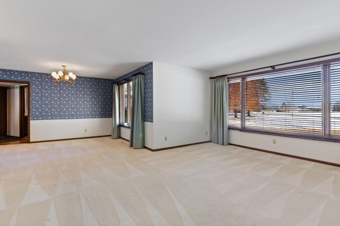 1541 Shiloh, ROCKFORD, Illinois 61107, 4 Bedrooms Bedrooms, ,2 BathroomsBathrooms,House,For Sale,Shiloh,202507030