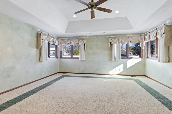 1541 Shiloh, ROCKFORD, Illinois 61107, 4 Bedrooms Bedrooms, ,2 BathroomsBathrooms,House,For Sale,Shiloh,202507030