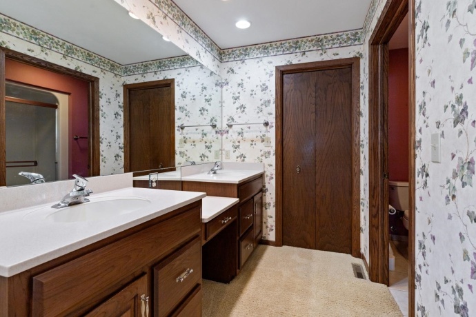 1541 Shiloh, ROCKFORD, Illinois 61107, 4 Bedrooms Bedrooms, ,2 BathroomsBathrooms,House,For Sale,Shiloh,202507030