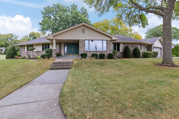 1541 Shiloh, ROCKFORD, Illinois 61107, 4 Bedrooms Bedrooms, ,2 BathroomsBathrooms,House,For Sale,Shiloh,202507030