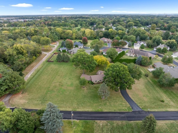 1541 Shiloh, ROCKFORD, Illinois 61107, 4 Bedrooms Bedrooms, ,2 BathroomsBathrooms,House,For Sale,Shiloh,202507030