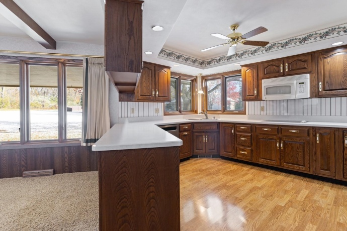 1541 Shiloh, ROCKFORD, Illinois 61107, 4 Bedrooms Bedrooms, ,2 BathroomsBathrooms,House,For Sale,Shiloh,202507030