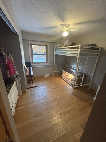 810 Pettit, MACHESNEY PARK, Illinois 61115, 3 Bedrooms Bedrooms, ,1 BathroomBathrooms,House,For Sale,Pettit,202507034