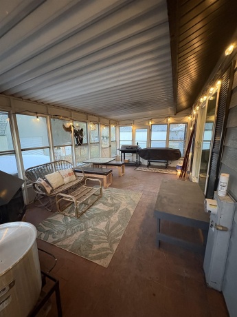 810 Pettit, MACHESNEY PARK, Illinois 61115, 3 Bedrooms Bedrooms, ,1 BathroomBathrooms,House,For Sale,Pettit,202507034