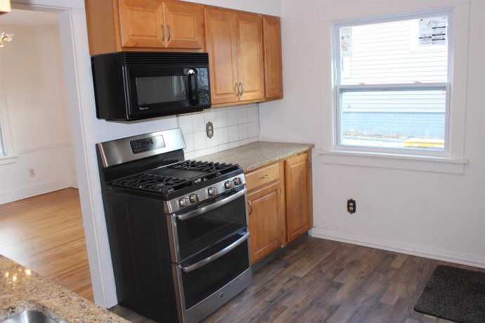 718 Central, ROCKFORD, Illinois 61101, 3 Bedrooms Bedrooms, ,1 BathroomBathrooms,House,For Sale,Central,202507039