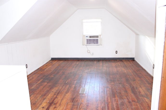 718 Central, ROCKFORD, Illinois 61101, 3 Bedrooms Bedrooms, ,1 BathroomBathrooms,House,For Sale,Central,202507039