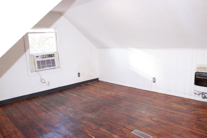 718 Central, ROCKFORD, Illinois 61101, 3 Bedrooms Bedrooms, ,1 BathroomBathrooms,House,For Sale,Central,202507039