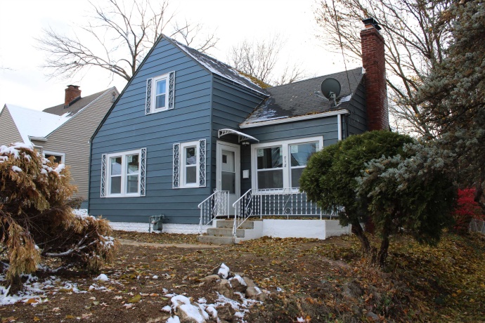 718 Central, ROCKFORD, Illinois 61101, 3 Bedrooms Bedrooms, ,1 BathroomBathrooms,House,For Sale,Central,202507039