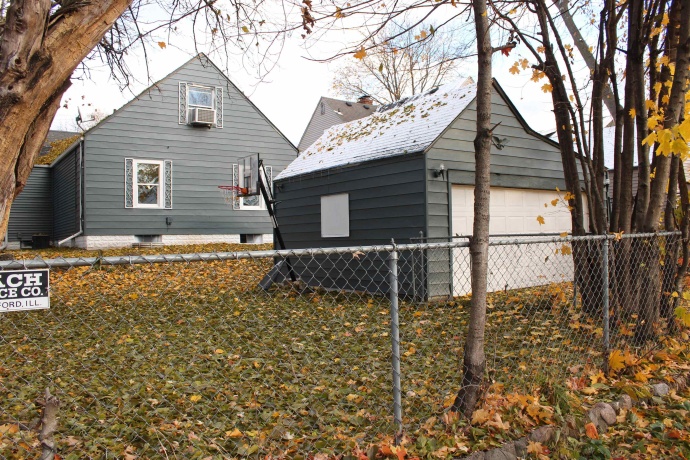 718 Central, ROCKFORD, Illinois 61101, 3 Bedrooms Bedrooms, ,1 BathroomBathrooms,House,For Sale,Central,202507039