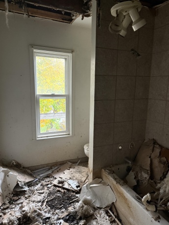 16-18 Green, FREEPORT, Illinois 61032, ,3 - 4 Units,For Sale,Green,202507043