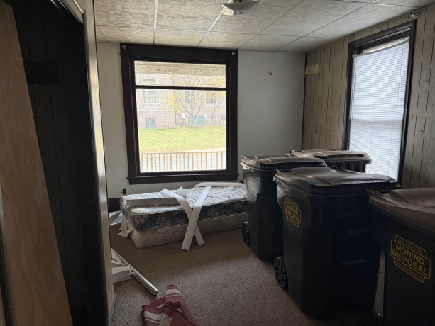 16-18 Green, FREEPORT, Illinois 61032, ,3 - 4 Units,For Sale,Green,202507043