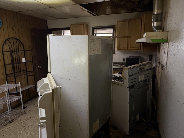 16-18 Green, FREEPORT, Illinois 61032, ,3 - 4 Units,For Sale,Green,202507043