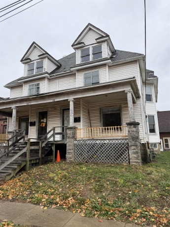 16-18 Green, FREEPORT, Illinois 61032, ,3 - 4 Units,For Sale,Green,202507043