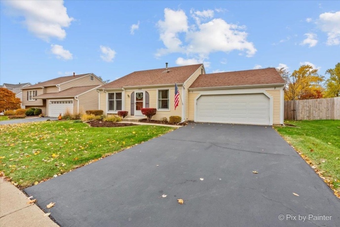 1518 Williams, SAINT CHARLES, Illinois 60174, 3 Bedrooms Bedrooms, ,2 BathroomsBathrooms,House,For Sale,Williams,202507044