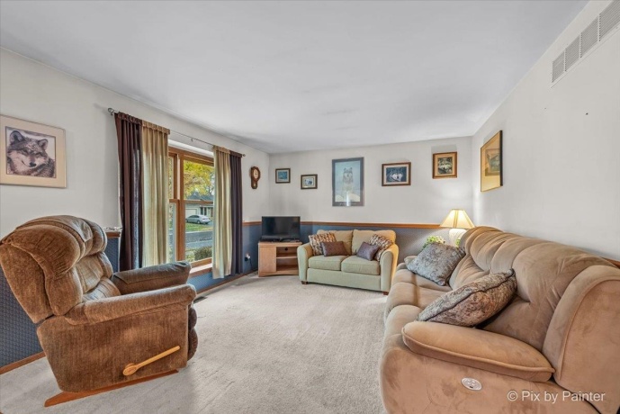 1518 Williams, SAINT CHARLES, Illinois 60174, 3 Bedrooms Bedrooms, ,2 BathroomsBathrooms,House,For Sale,Williams,202507044