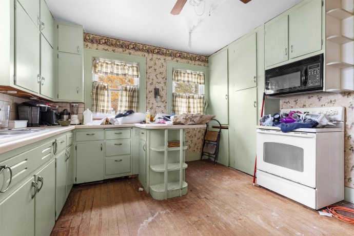 14774 Clark, CALEDONIA, Illinois 61011, 3 Bedrooms Bedrooms, ,1 BathroomBathrooms,House,For Sale,Clark,202507045