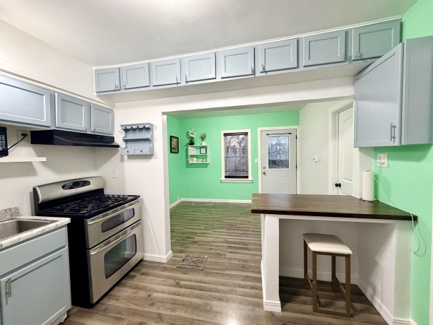 803 Houghton, ROCKFORD, Illinois 61102, 2 Bedrooms Bedrooms, ,2 BathroomsBathrooms,House,For Sale,Houghton,202507047