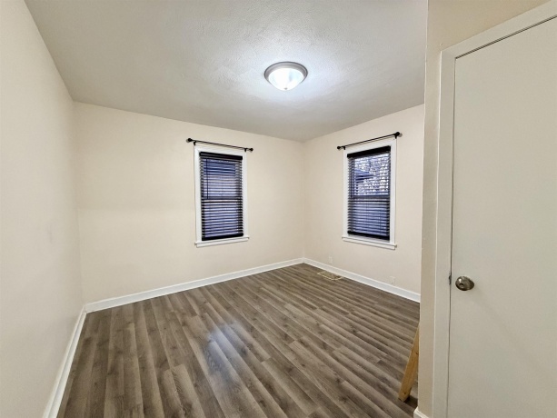 803 Houghton, ROCKFORD, Illinois 61102, 2 Bedrooms Bedrooms, ,2 BathroomsBathrooms,House,For Sale,Houghton,202507047