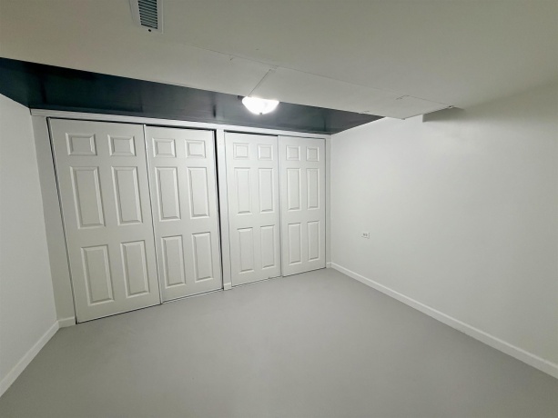 803 Houghton, ROCKFORD, Illinois 61102, 2 Bedrooms Bedrooms, ,2 BathroomsBathrooms,House,For Sale,Houghton,202507047